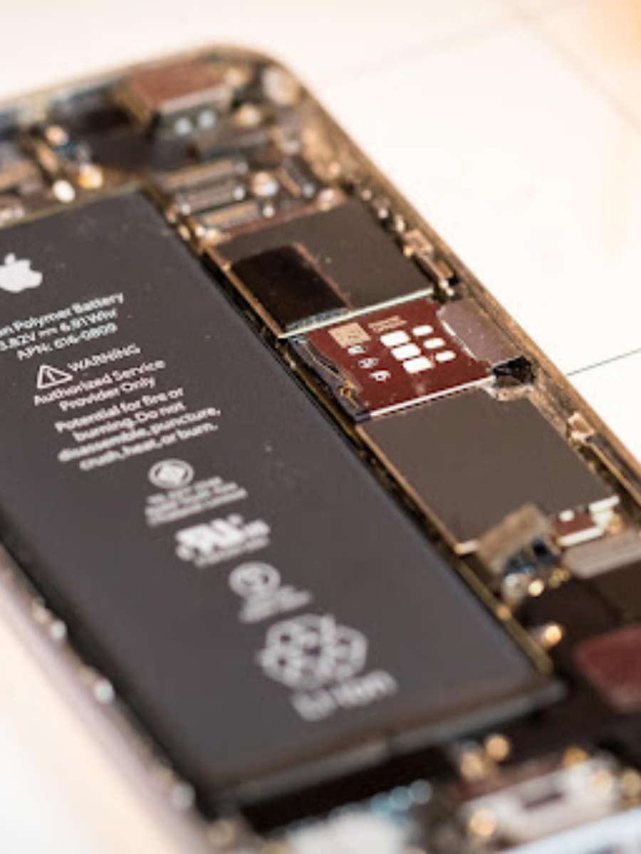 iPhone Battery Life Comparison