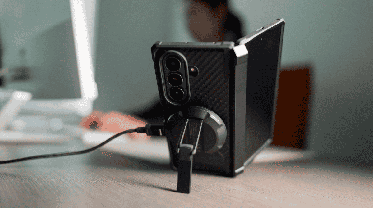 Z Fold 7 accessories are here. It’s time to make your next move and grab the gear that matches your vibe