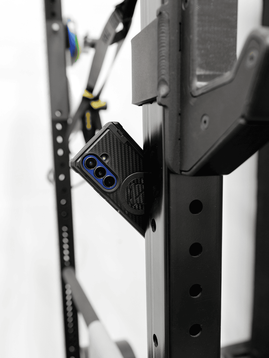 Universal magnetic Android cases are for-the-win in protection for your phone when you’re on-the-move