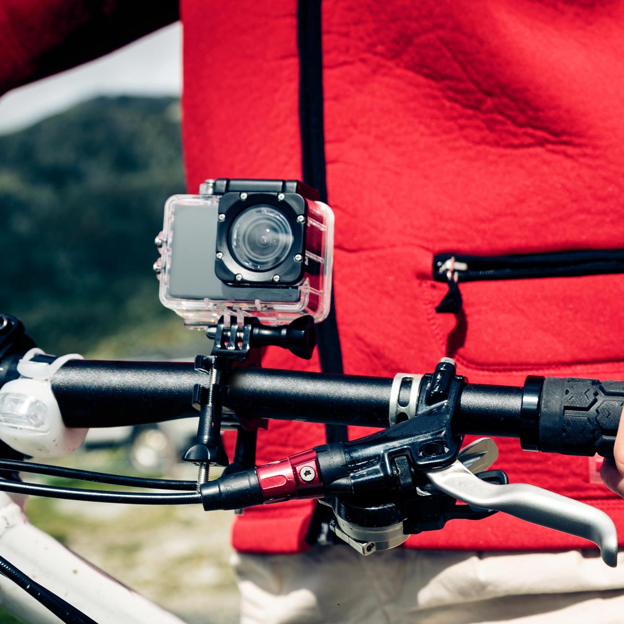 Best Video Cameras For Mountain Biking In 2022