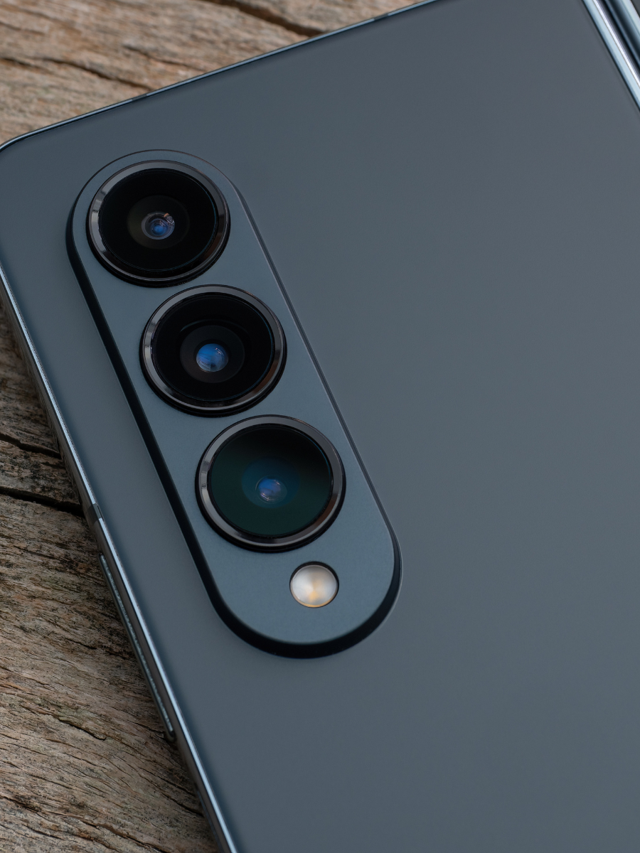 A brand new Samsung phone in need of the best Samsung phone cases.