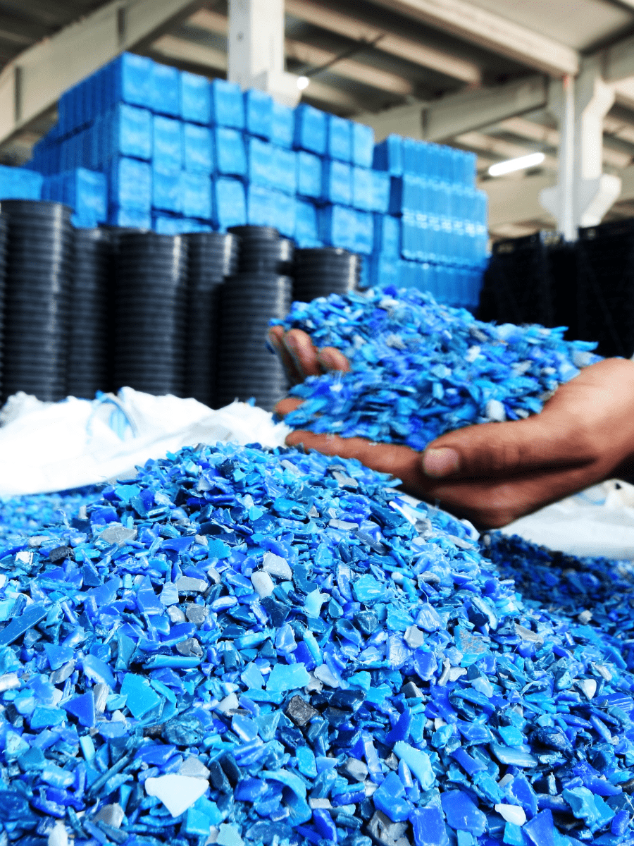 Phone case materials, like TPU, have evolved to ensure robust protection for your device. 