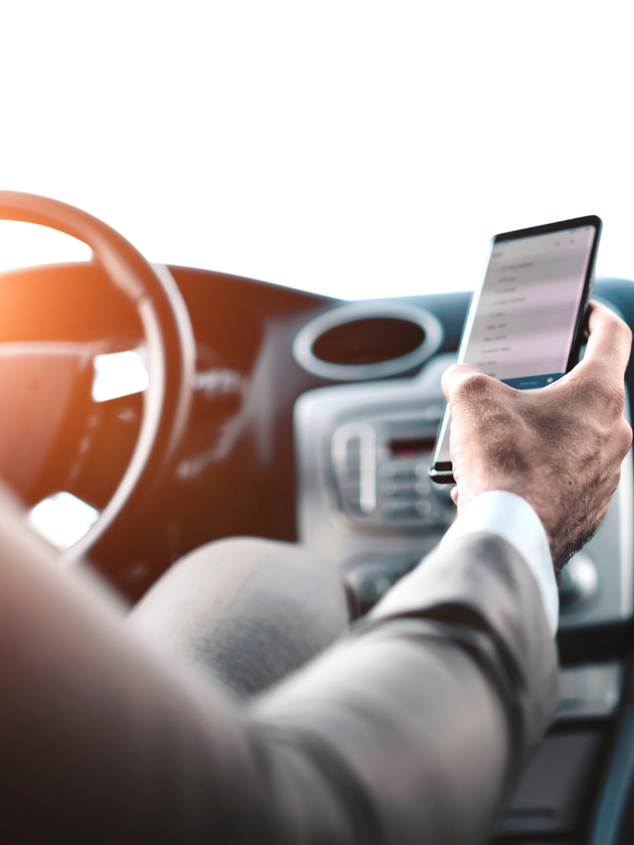 When you’re riding around, nothing needs to slow you down. Use our list of the top 5 vent car chargers to keep you juiced up on the roadways