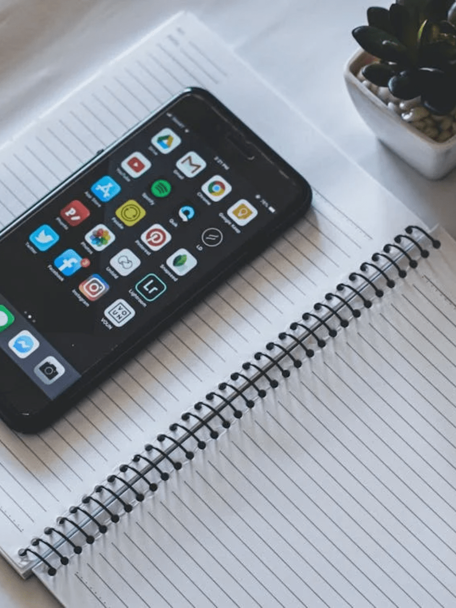 Learn how to clear the cache on iPhone for maximum performance