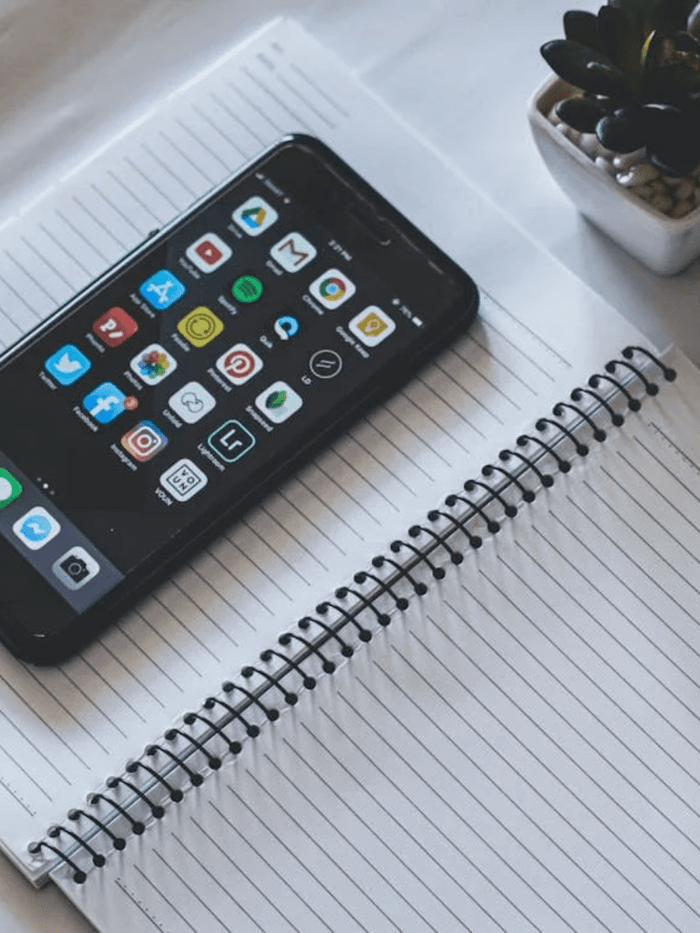 Learn how to clear the cache on iPhone for maximum performance