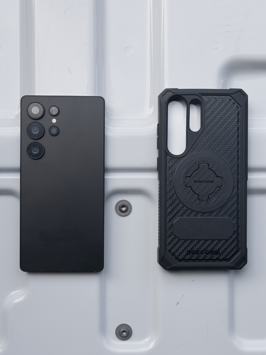 When you have a phone like the S25 that you shelled out hard-earned bucks for, you need a hardshell phone case that's going to keep it safe