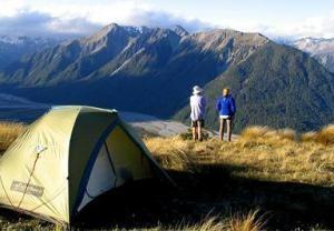 10 Essentials You Need for an Outdoor Trip
