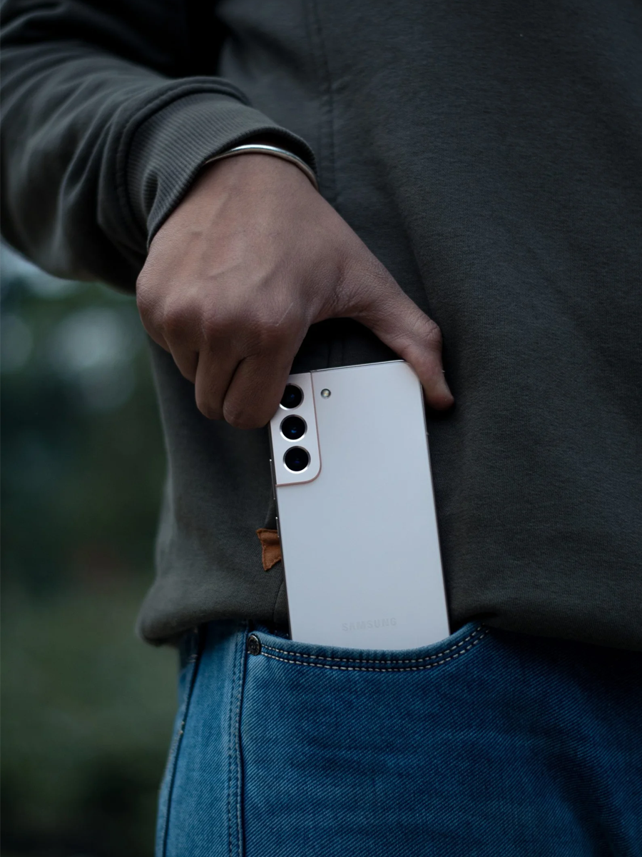 Samsung Galaxy S23 5G vs Samsung Galaxy S23 FE - specs that change what you think you know about these two models