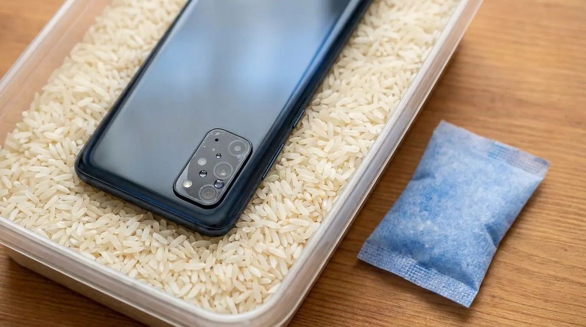how to get water out of phone camera
