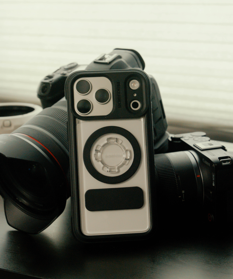 iPhone 17 Crystal Case