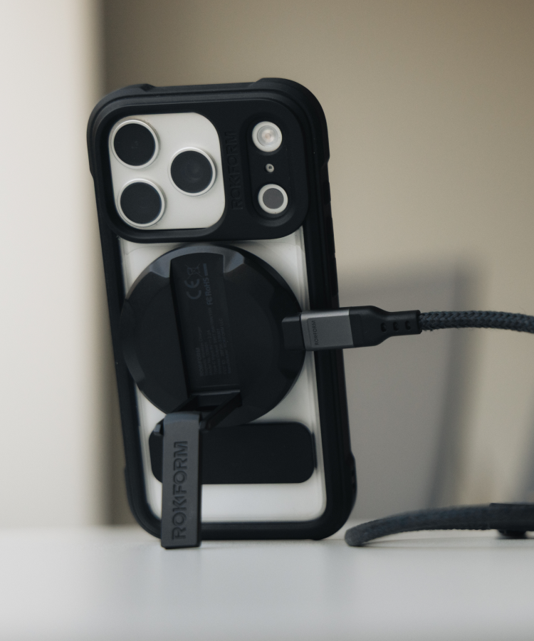 Magnetic Wireless Charging Stand