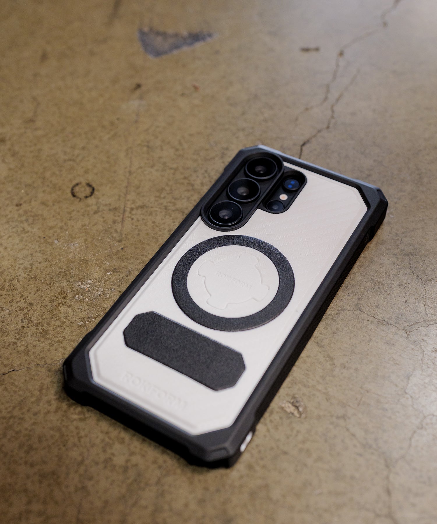 Limited Edition Samsung S26 Ultra Rugged Case in Arctic White