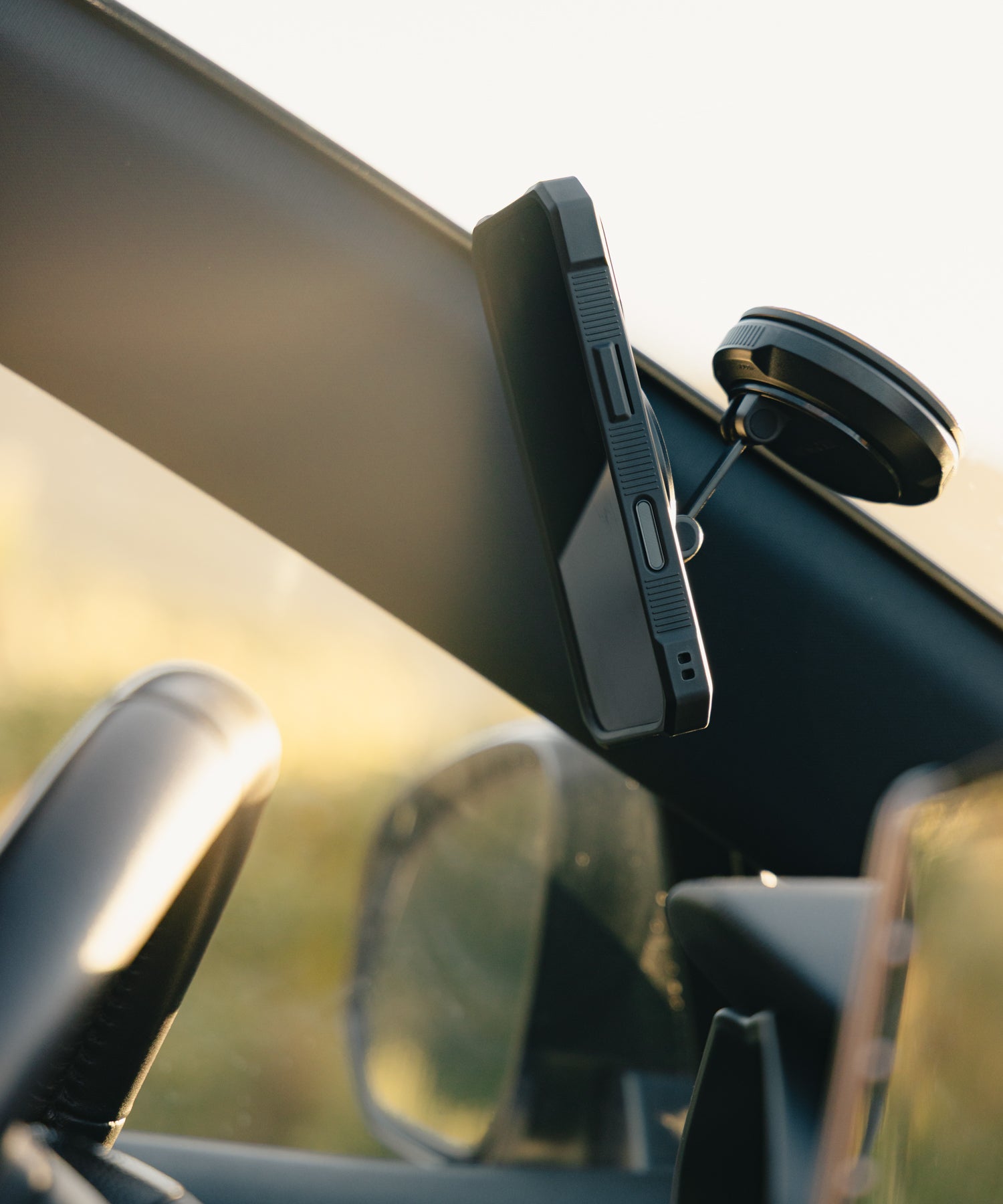 Portable Magnetic Suction Mount